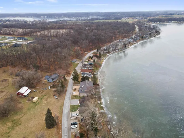 $625,000 | 2925 West Sycamore Beach Road, Angola, IN 46703