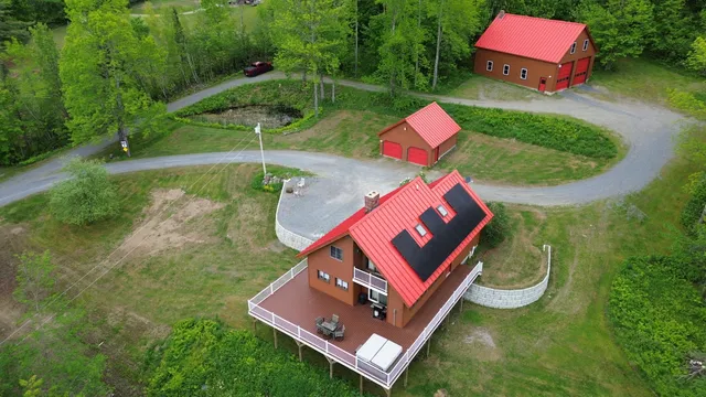 $589,000 | 657 East Ridge Road, Cornville, ME 04976