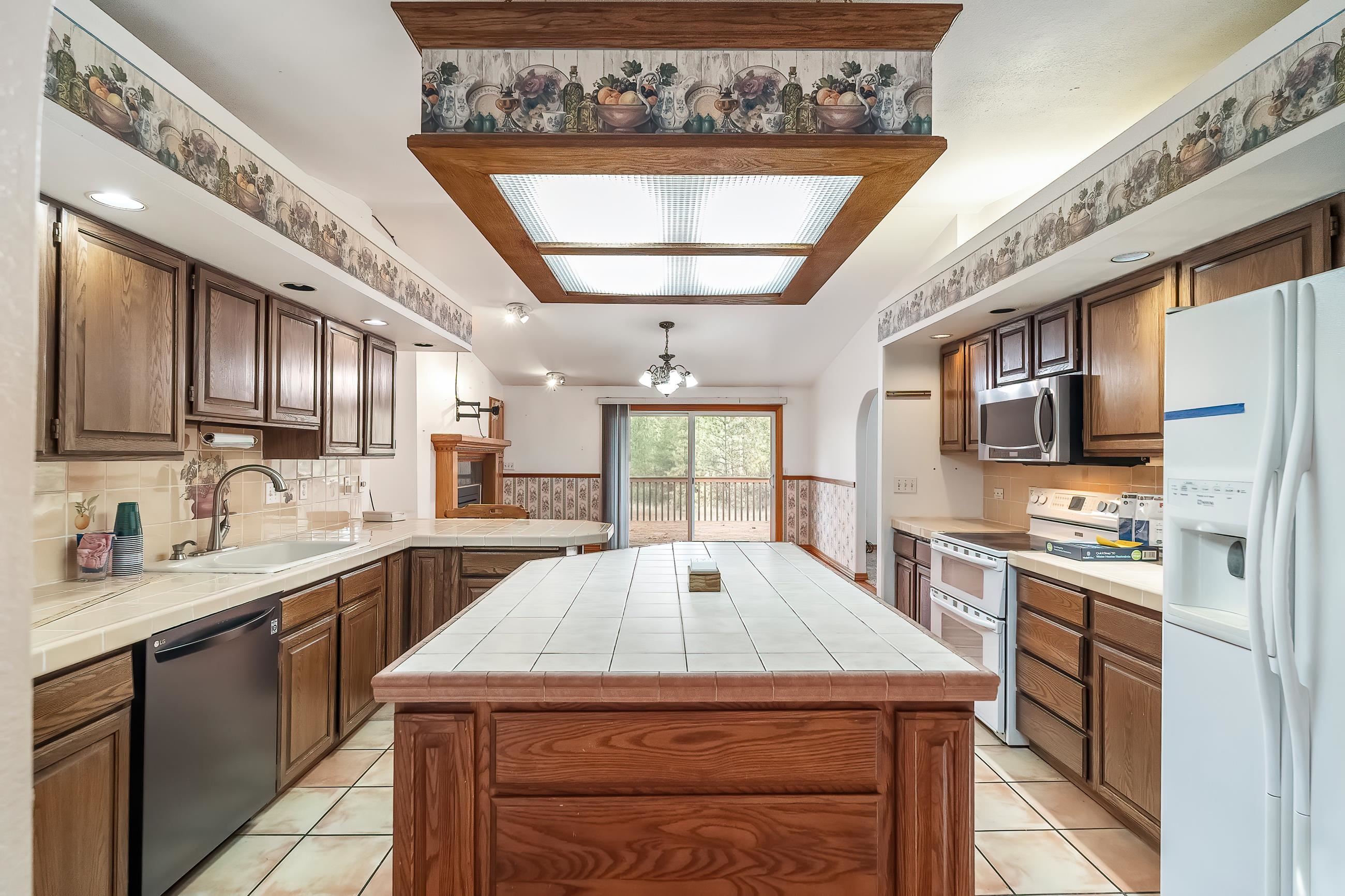 5906 West Rutter Parkway Spokane, WA 99208 - Photo 11 of 50 Gallery Image 11