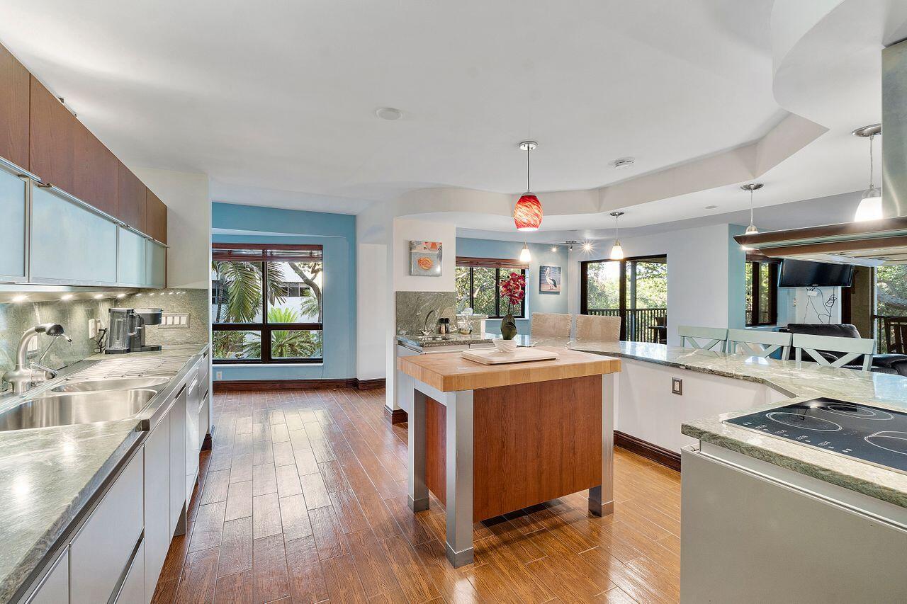 500 Ocean Trail Way, Unit 201 Jupiter, FL 33477 - Photo 10 of 58 500_Ocean_Trail_Way_U201_024