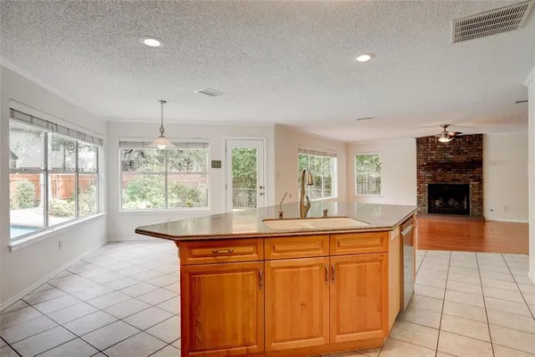 $2,865 | 7604 Napier Trail, Austin, TX 78729