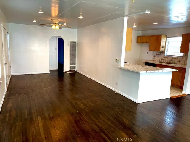 $2,600 | 1205 Belmont Avenue, Long Beach, CA 90804