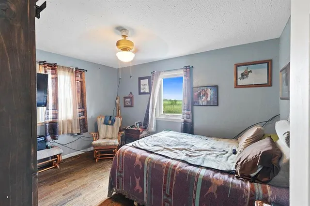 $325,000 | 450 Southeast 70th Lane, Lamar, MO 64759