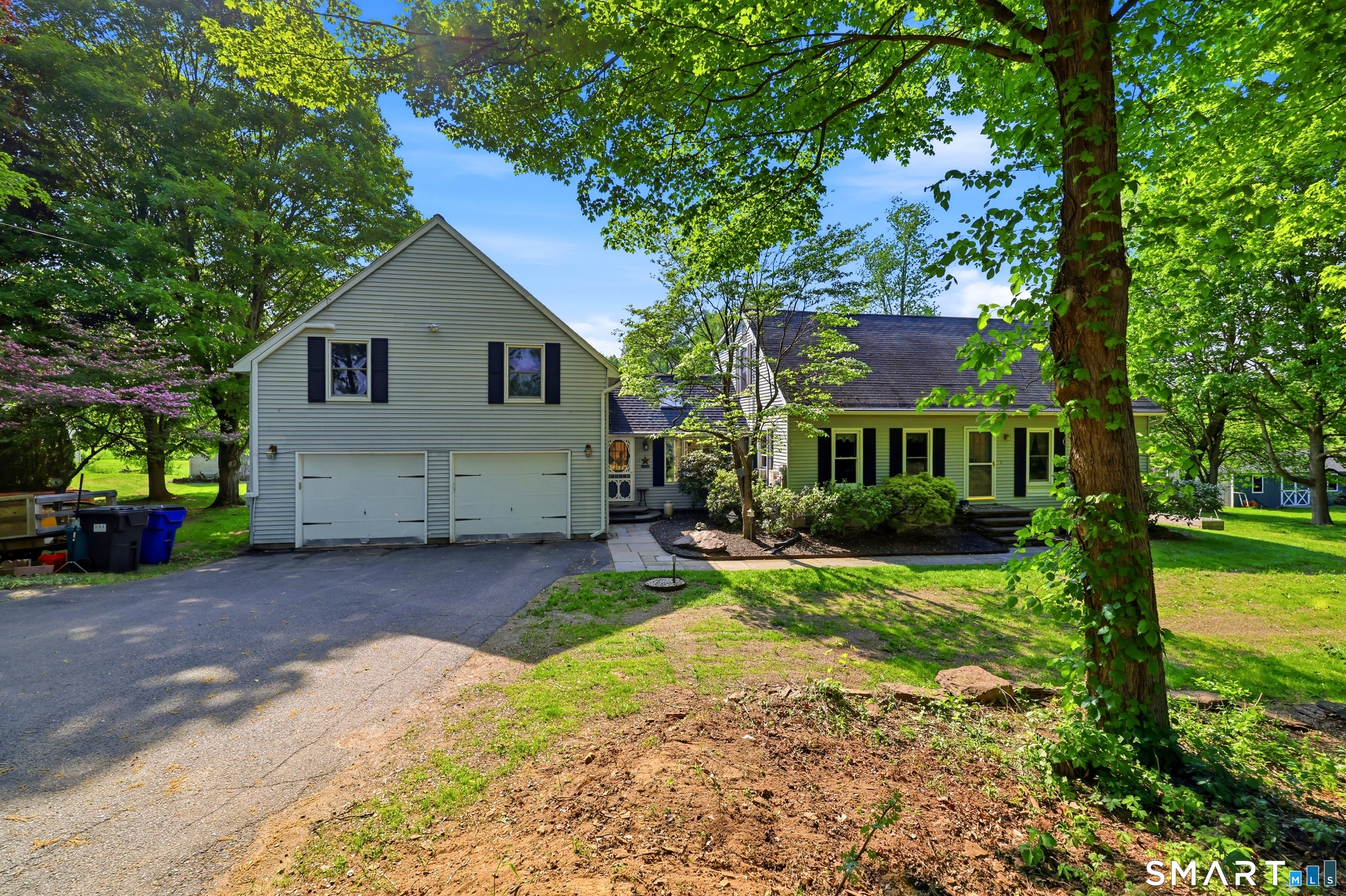 1345 North Grand Street Suffield, CT 06093 - Photo 2 of 40
