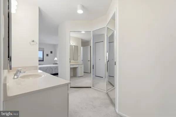 $199,999 | 3330 North Leisure World Boulevard, Unit 5712, Silver Spring, MD 20906