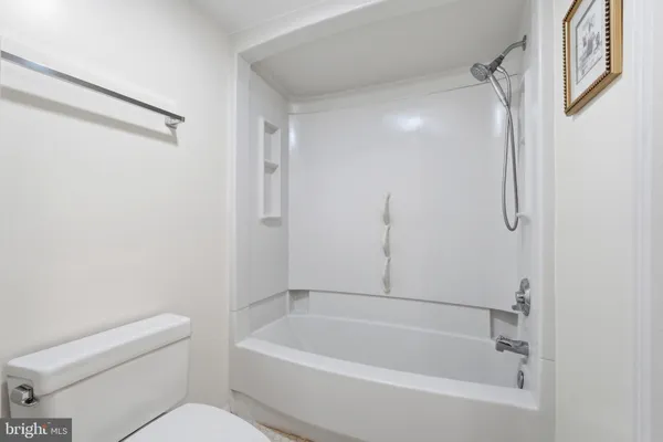 $199,999 | 3330 North Leisure World Boulevard, Unit 5712, Silver Spring, MD 20906