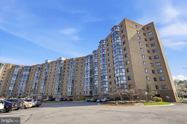 $199,999 | 3330 North Leisure World Boulevard, Unit 5712, Silver Spring, MD 20906