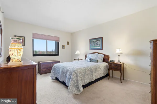 $199,999 | 3330 North Leisure World Boulevard, Unit 5712, Silver Spring, MD 20906