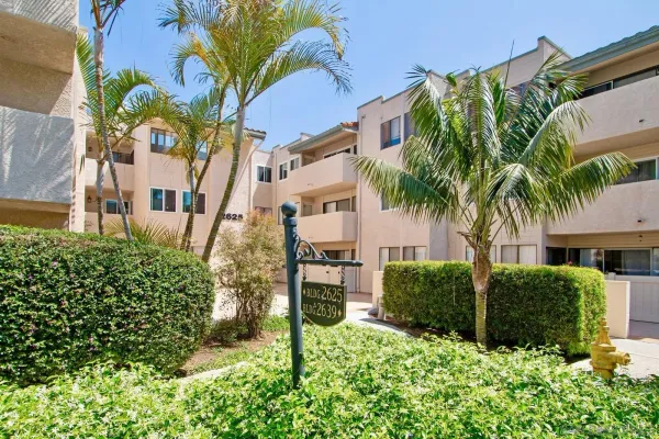 $699,900 | 2625 Pirineos Way, Unit 219, Carlsbad, CA 92009