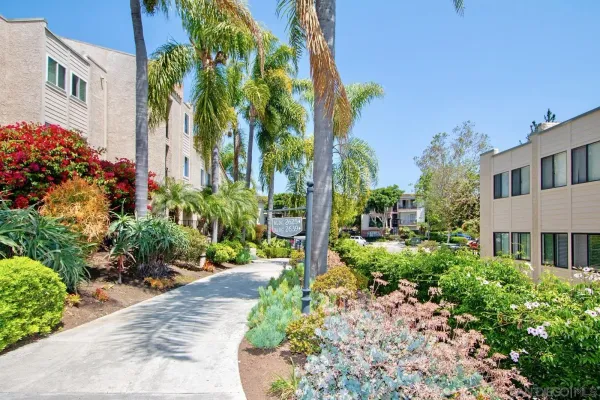 $749,900 | 2625 Pirineos Way, Unit 219, Carlsbad, CA 92009