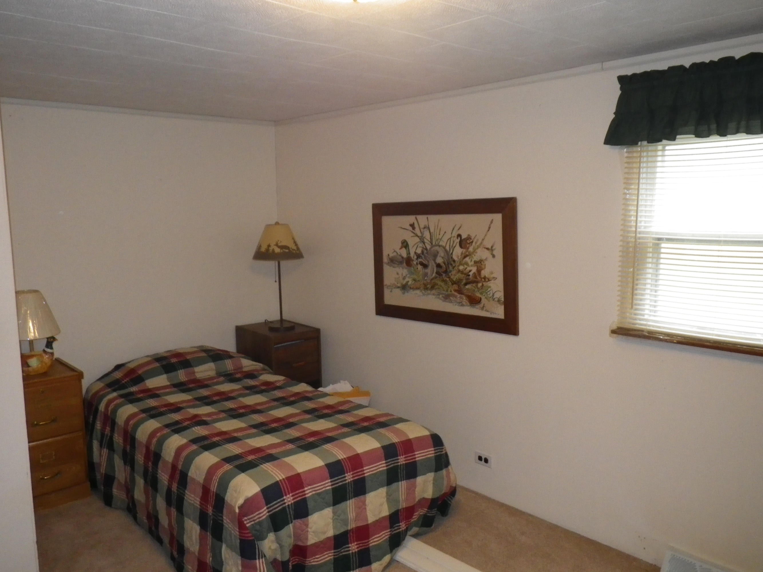 2484 Long Lake Road Cheboygan, MI 49721 - Photo 11 of 29 Gallery Image 11