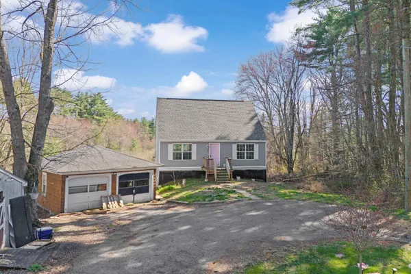 $3,250 | 7 Pheasant Run, Pembroke, NH 03275