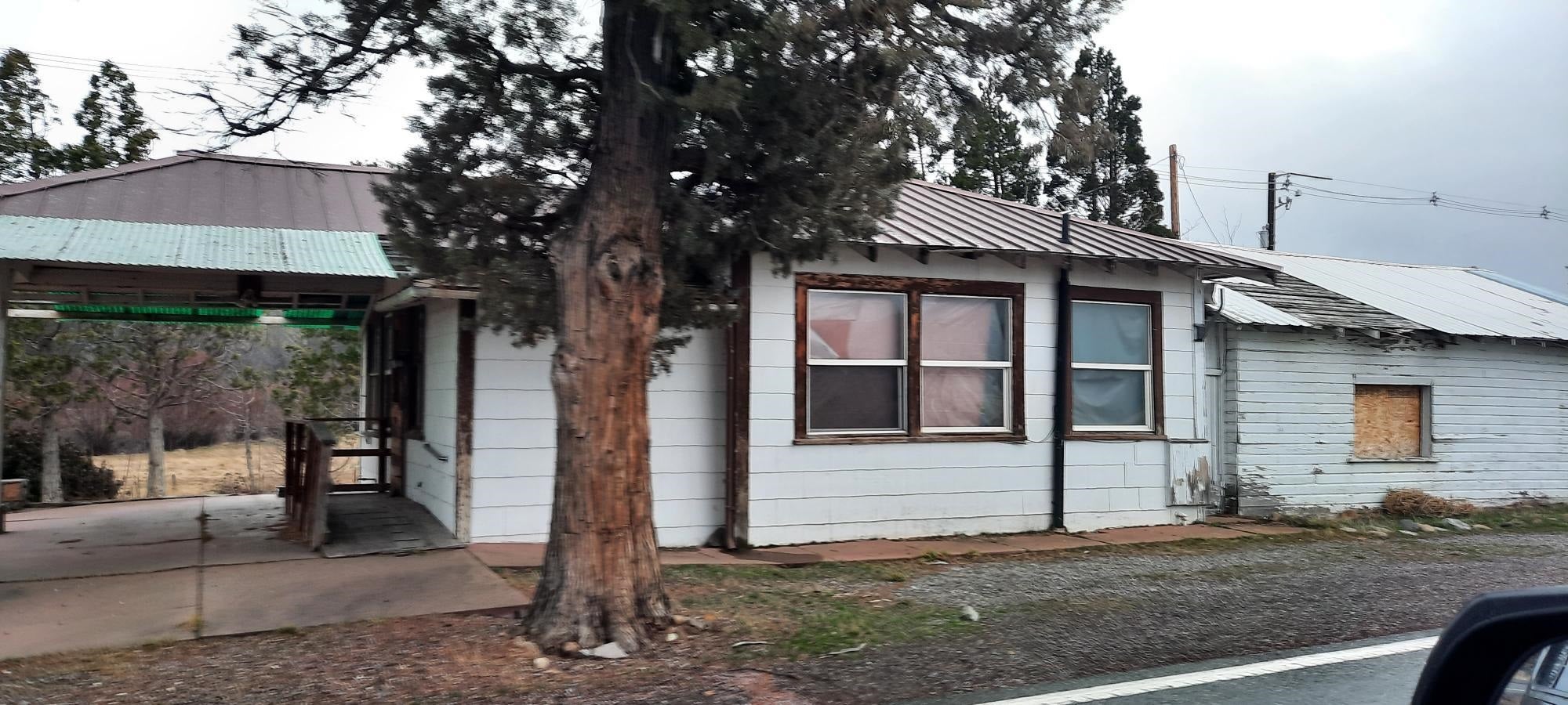12800 North Old Stage Road Weed, CA 96094 - Photo 4 of 4 Gallery Image 4
