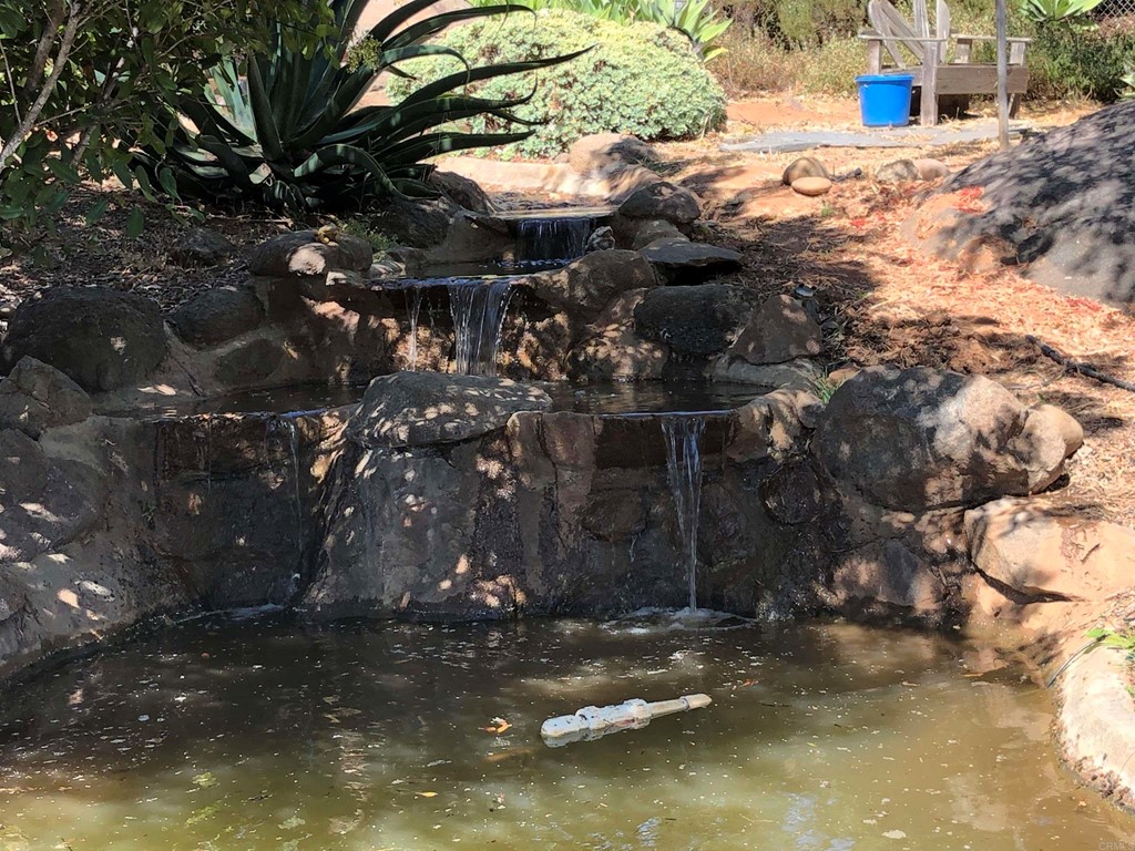1168 Alpine Heights Road Alpine, CA 91901 - Photo 57 of 72 a backyard of a house with lots of green space