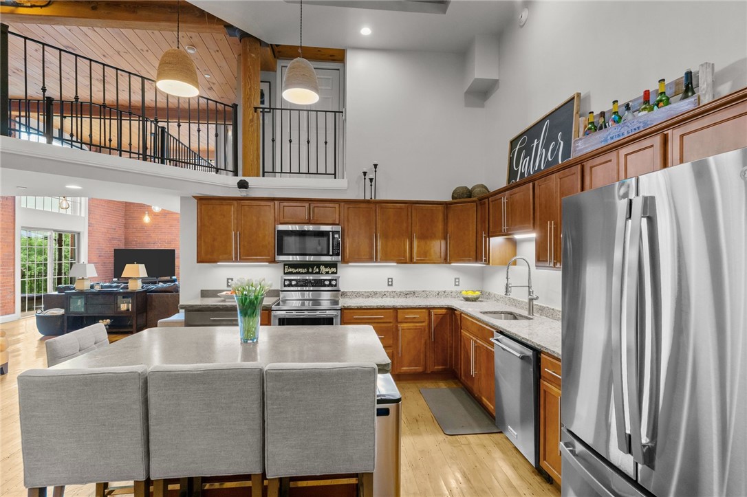 1 Tupperware Drive, Unit 239 North Smithfield, RI 02896 - Photo 7 of 50