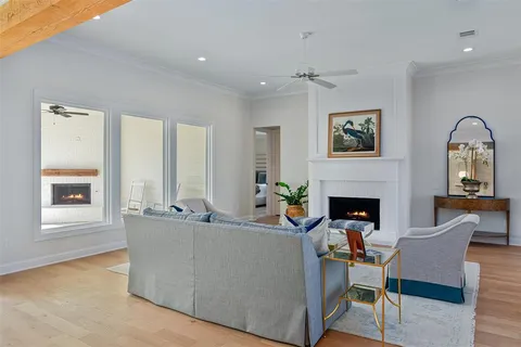 $687,500 | 9823 Canebrake Lane, Shreveport, LA 71106