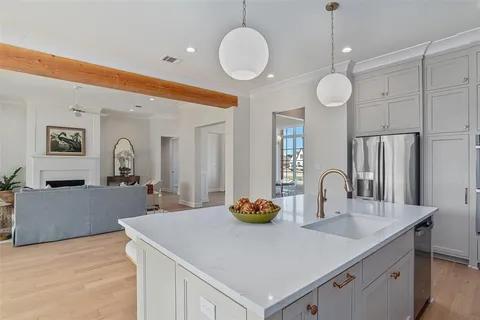 $687,500 | 9823 Canebrake Lane, Shreveport, LA 71106