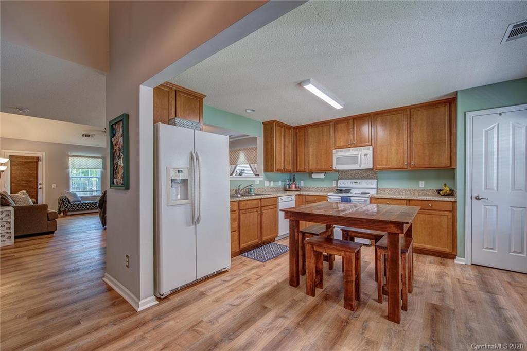 1227 Catawba Run Road Lowell, NC 28098 - Photo 6 of 32 Gallery Image 6