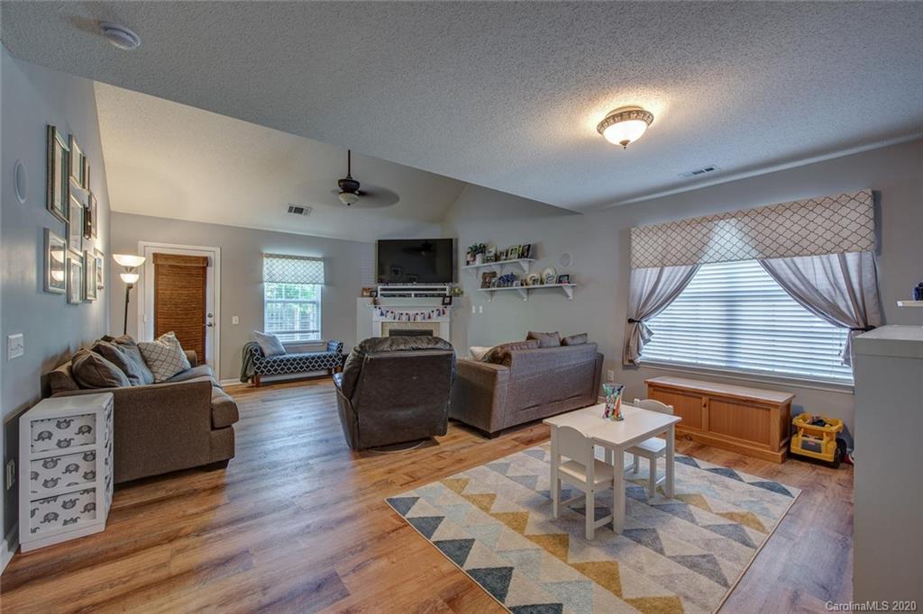 1227 Catawba Run Road Lowell, NC 28098 - Photo 10 of 32 Gallery Image 10