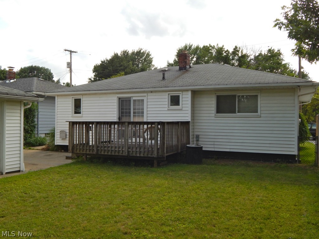 4193 Patton Road Cleveland, OH 44109 - Photo 14 of 15 Gallery Image 14