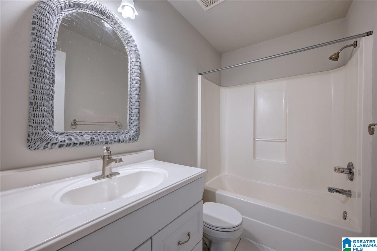 2898 North Road Gardendale, AL 35071 - Photo 14 of 25