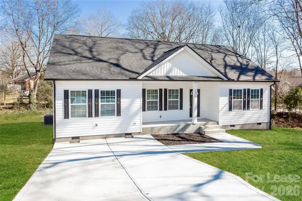 $1,795 | 707 Williams Avenue, Albemarle, NC 28001