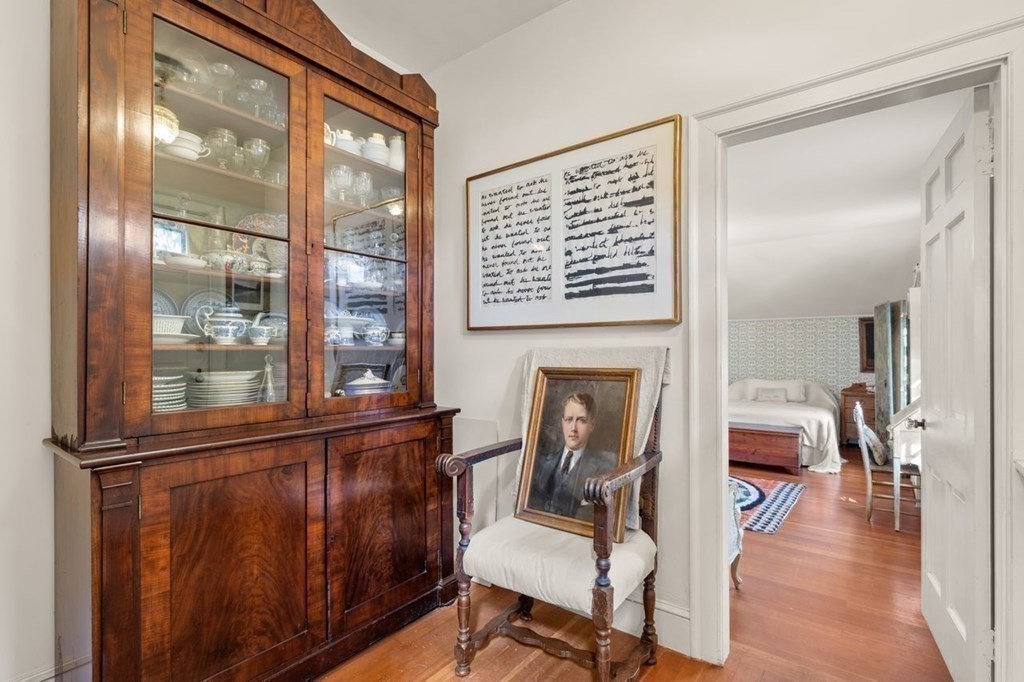 2 Lane Road Gloucester, MA 01930 - Photo 13 of 32