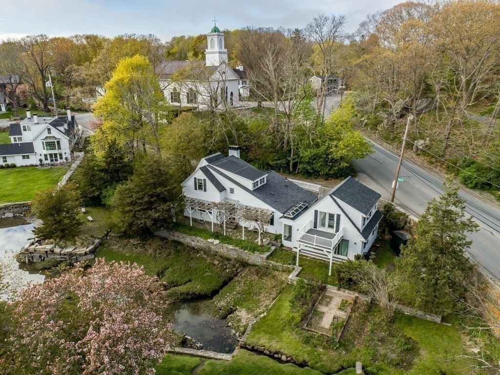 2 Lane Road Gloucester, MA 01930 - Photo 2 of 32