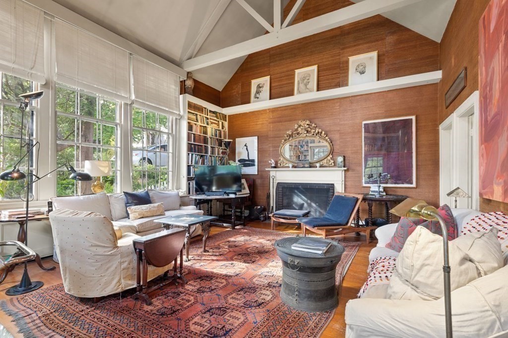 2 Lane Road Gloucester, MA 01930 - Photo 10 of 32