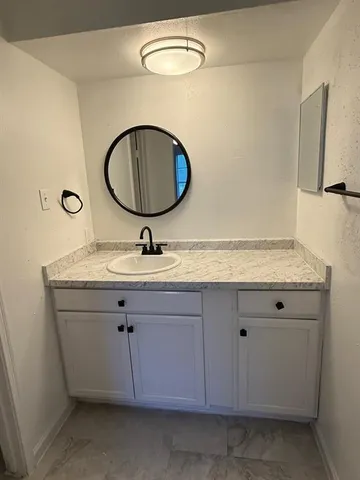 $499 | 3150 Cliff Creek Crossing Drive, Dallas, TX 75237