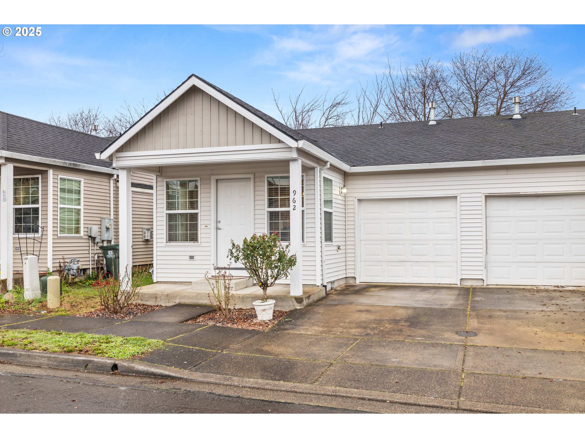 962 Southwest Junction Place Gresham, OR 97080 - Photo 1 of 30
