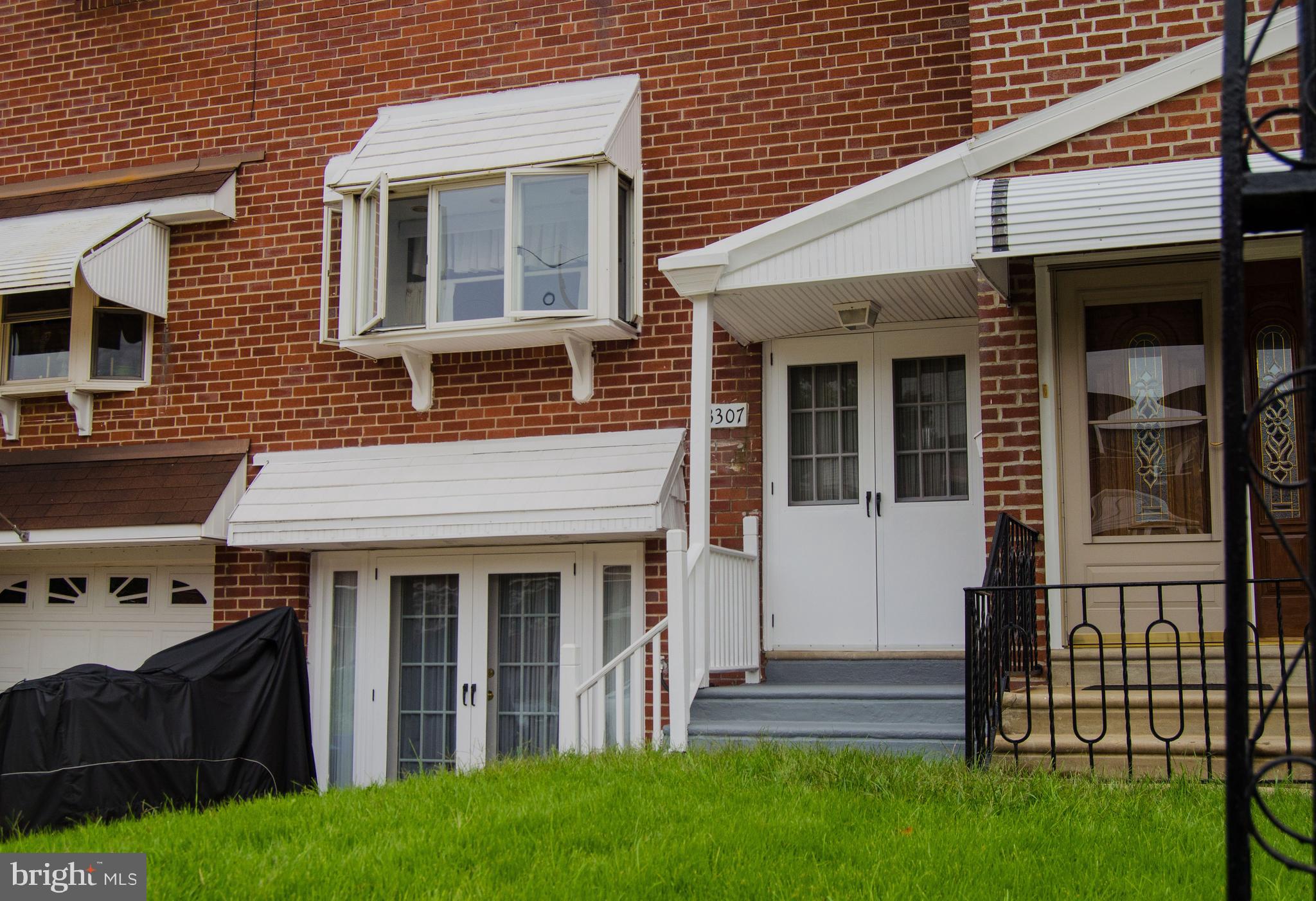 3307 Fairdale Road Philadelphia, PA 19154 - Photo 2 of 30 Exterior Front