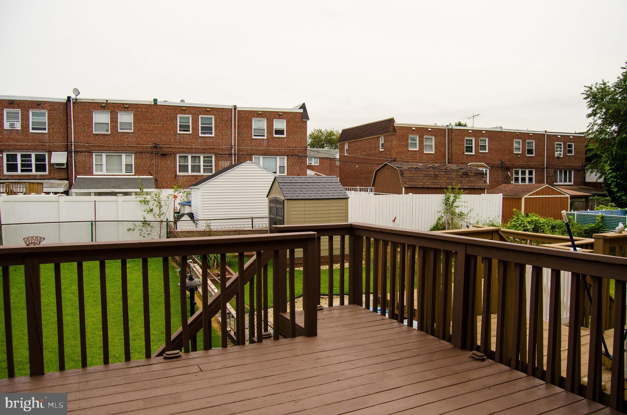 3307 Fairdale Road Philadelphia, PA 19154 - Photo 23 of 30 Deck