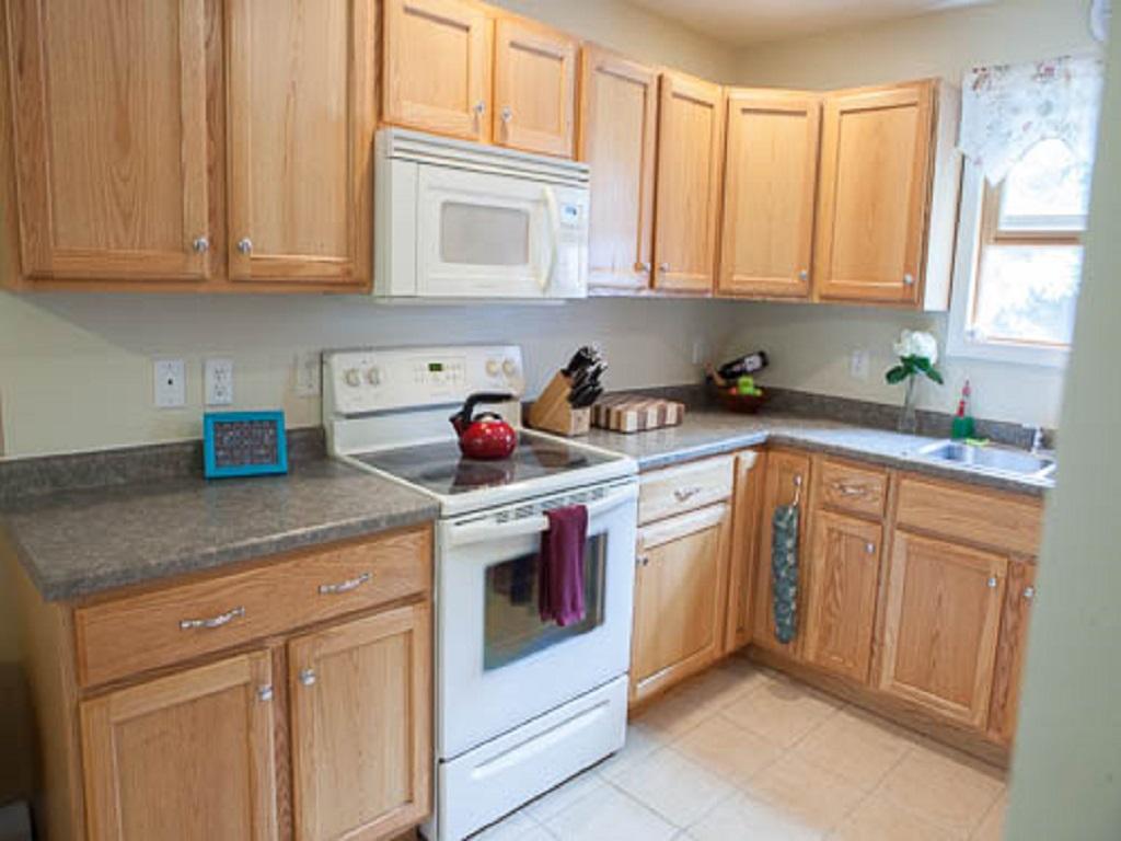80 A Hedding Road, Unit B Epping, NH 03042 - Photo 3 of 29 Gallery Image 3