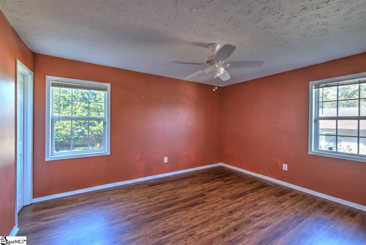 621 Bridwell Road Travelers Rest, SC 29690 - Photo 17 of 35 Gallery Image 17