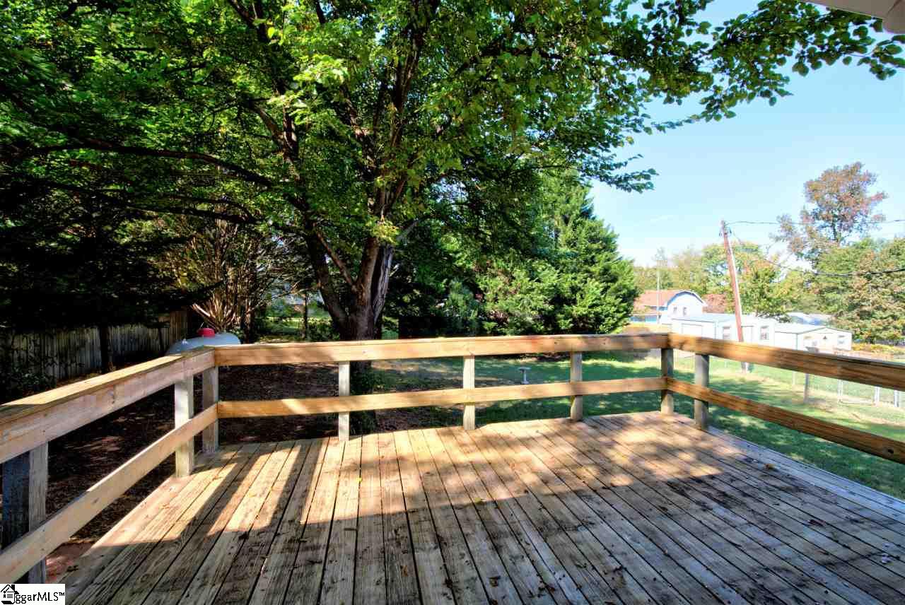 621 Bridwell Road Travelers Rest, SC 29690 - Photo 27 of 35 Gallery Image 27