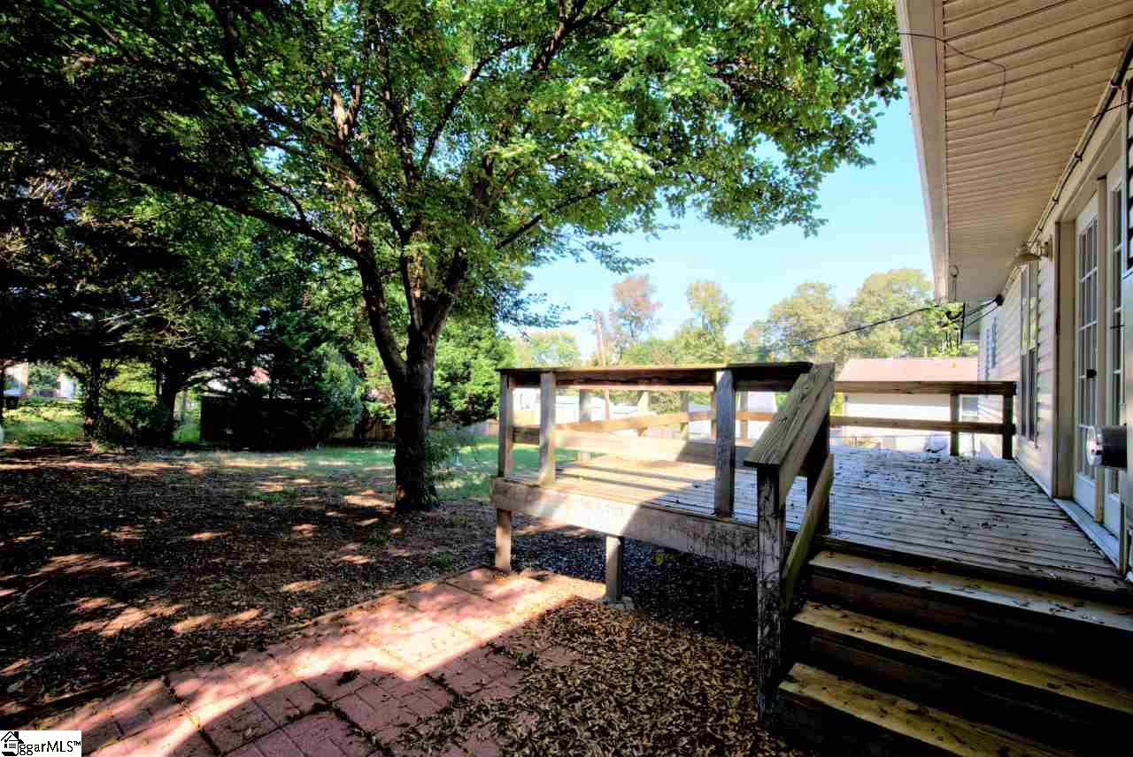 621 Bridwell Road Travelers Rest, SC 29690 - Photo 30 of 35 Gallery Image 30