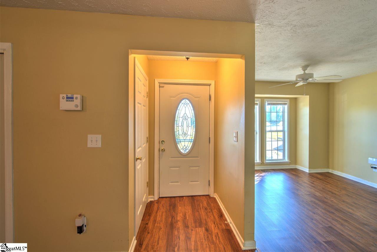 621 Bridwell Road Travelers Rest, SC 29690 - Photo 5 of 35 Gallery Image 5
