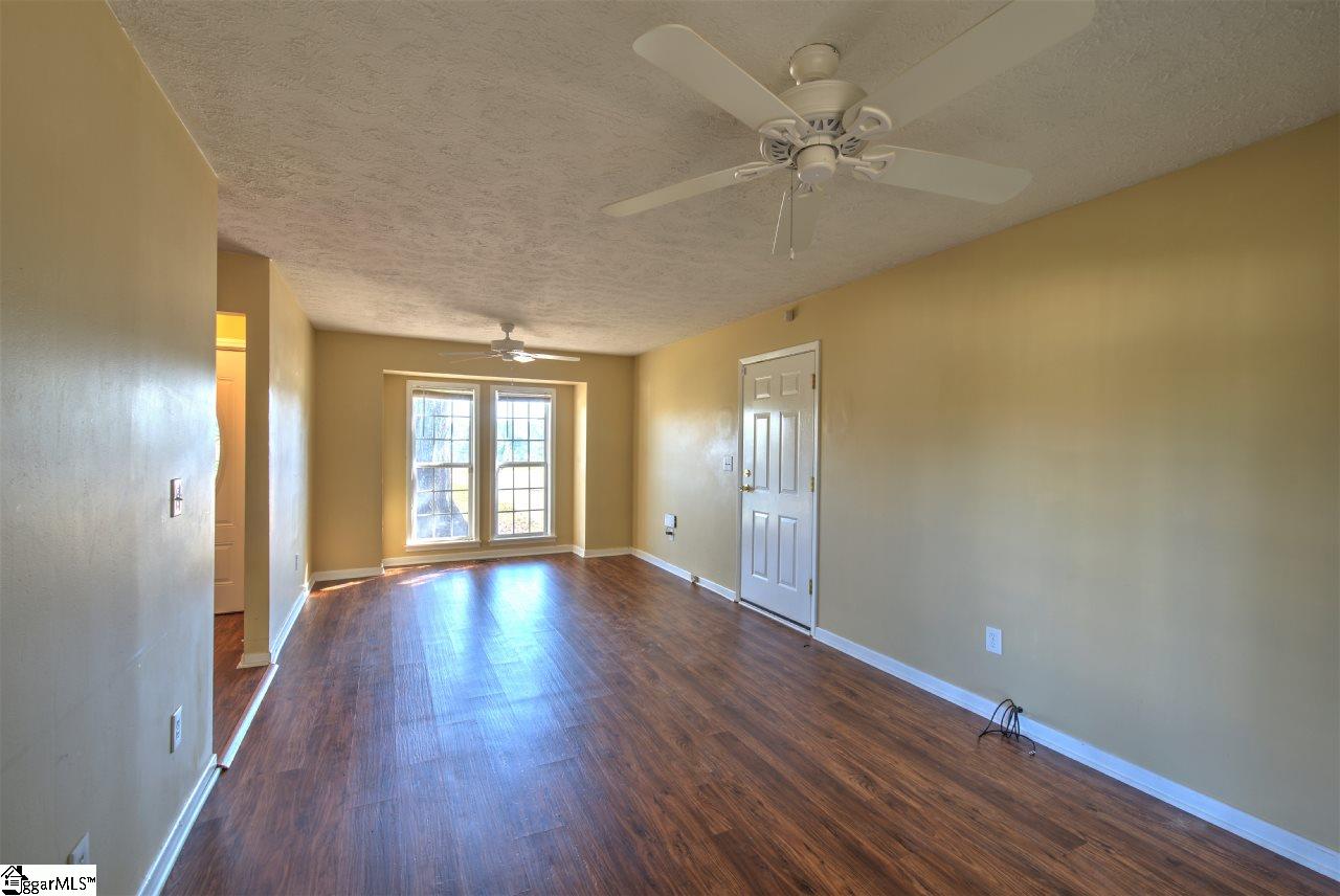 621 Bridwell Road Travelers Rest, SC 29690 - Photo 6 of 35 Gallery Image 6
