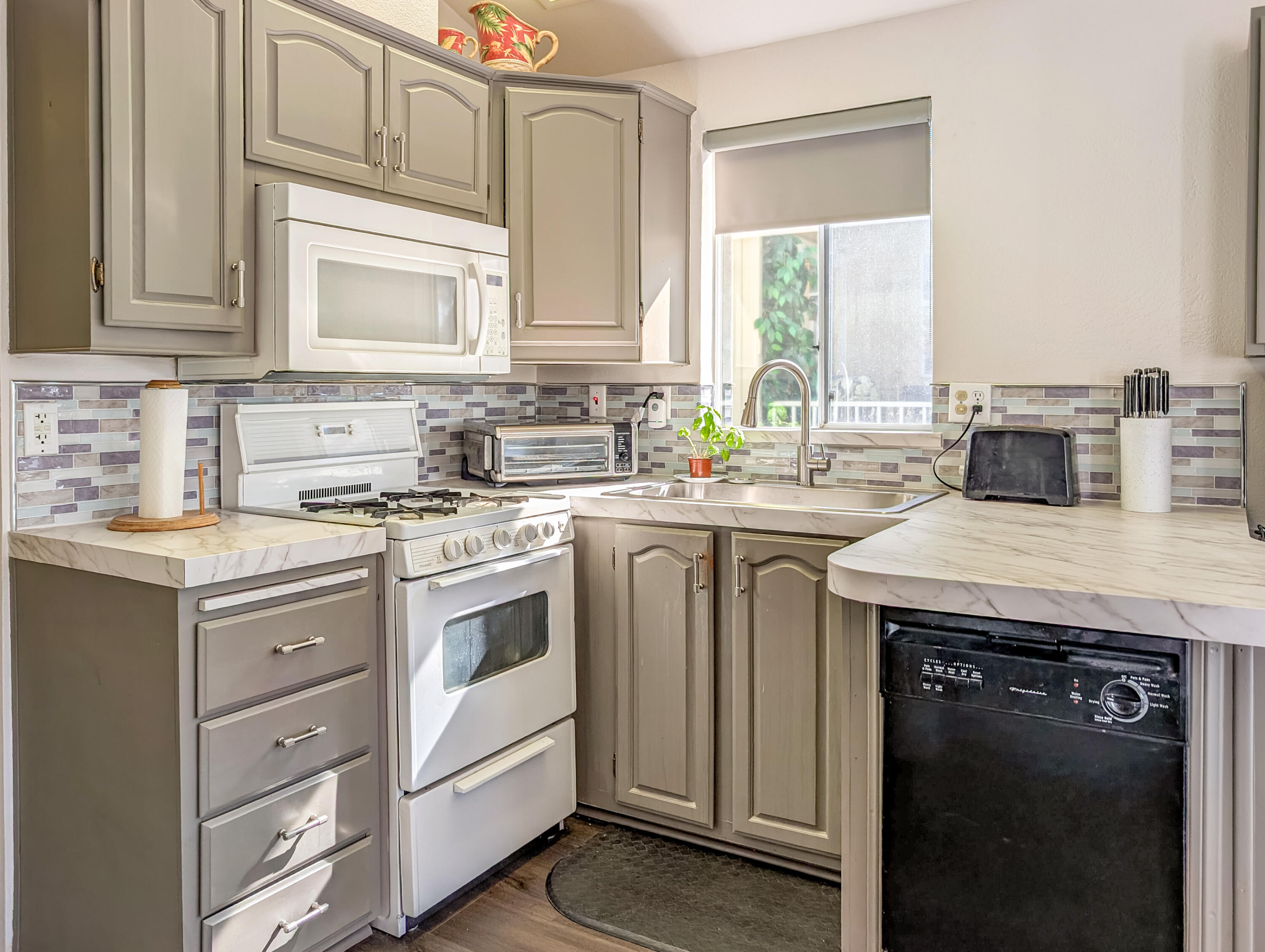 70200 Dillon Road, Unit 45 Desert Hot Springs, CA 92241 - Photo 14 of 30 45-33