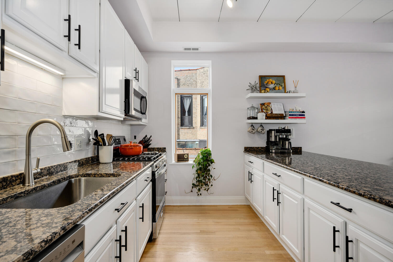 1111 West Madison Street, Unit 3A Chicago, IL 60607 - Photo 13 of 23