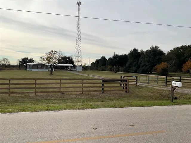 $550,000 | 34207-34203 Kulhanek Lane, Waller, TX 77484