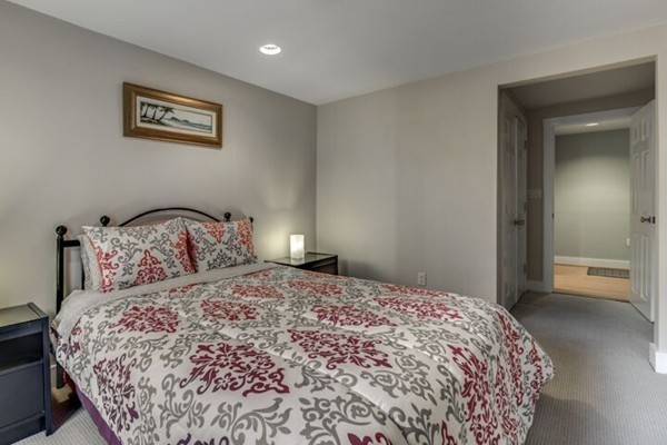 23 Claflin Road, Unit 1 Brookline, MA 02445 - Photo 19 of 23