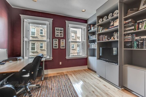 23 Claflin Road, Unit 1 Brookline, MA 02445 - Photo 4 of 23