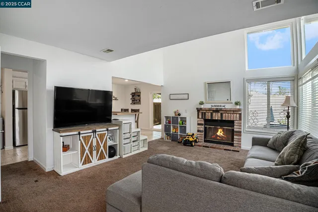 $539,000 | 354 Hazelnut Lane, Oakley, CA 94561