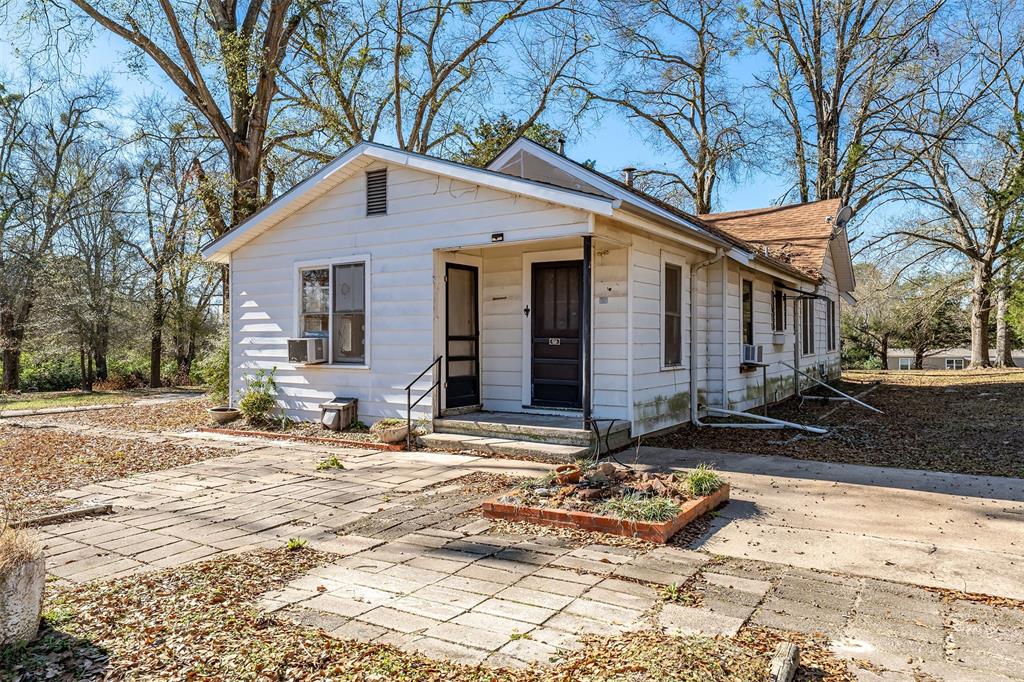 3710 County Road 334 Tyler, TX 75708 - Photo 20 of 29 a view of a house with snow on the road