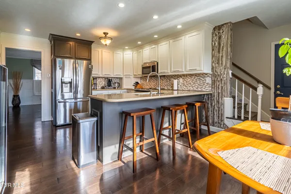 $595,000 | 20220 Colony Lane, Bristol, VA 24202