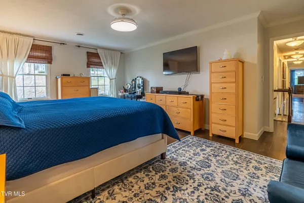 $595,000 | 20220 Colony Lane, Bristol, VA 24202