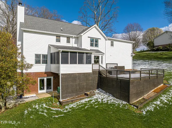 $595,000 | 20220 Colony Lane, Bristol, VA 24202