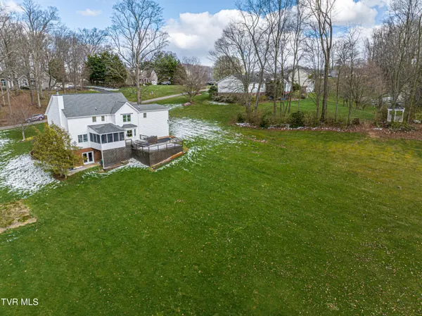 $595,000 | 20220 Colony Lane, Bristol, VA 24202